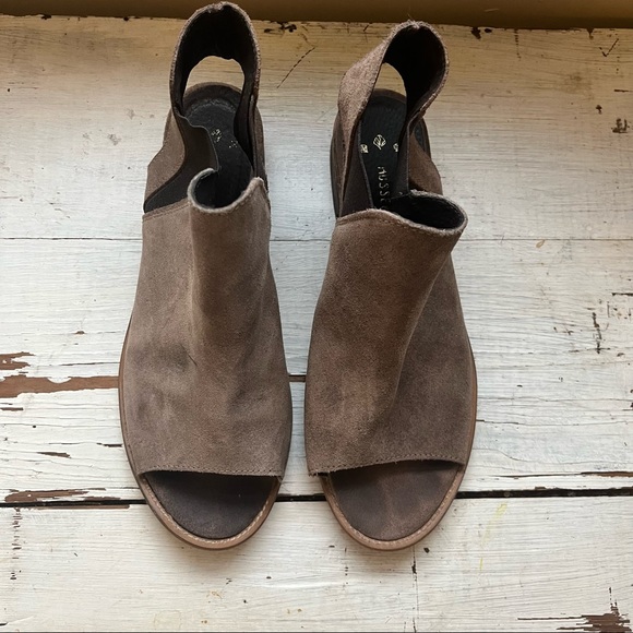 Musse & Cloud Ciara Boho Suede Leather Open Toe & Heel Ankle Bootie Sandal - Picture 3 of 13